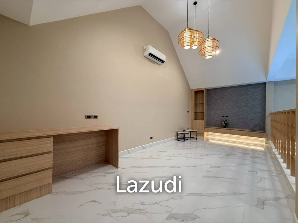 Luxury 2-Story Pool Villa for Sale Narita Pattaya