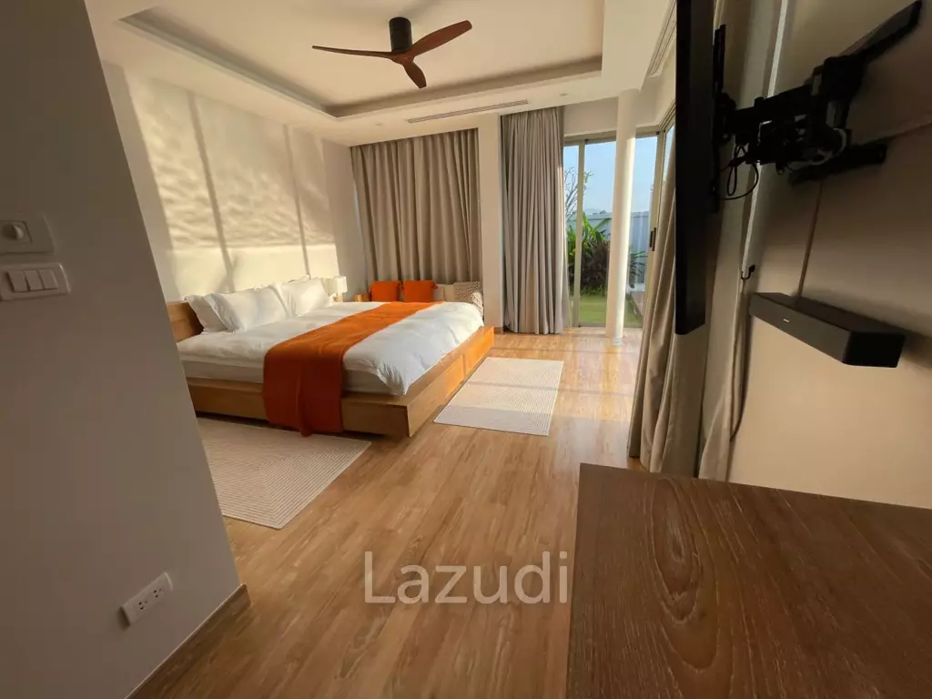 Luxury 3-Bedroom Pool Villa for Sale at Botanica Lakeside