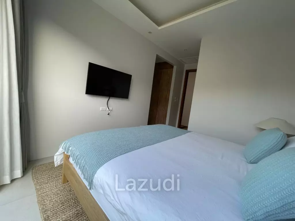 Luxury 3-Bedroom Pool Villa for Sale at Botanica Lakeside