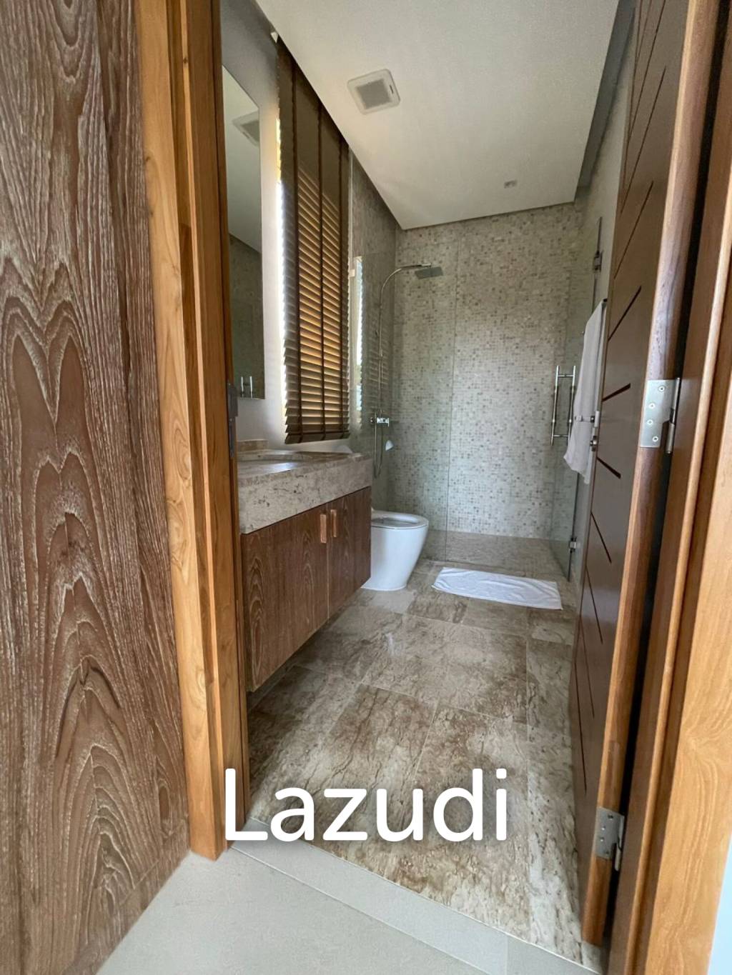 Luxury 3-Bedroom Pool Villa for Sale at Botanica Lakeside