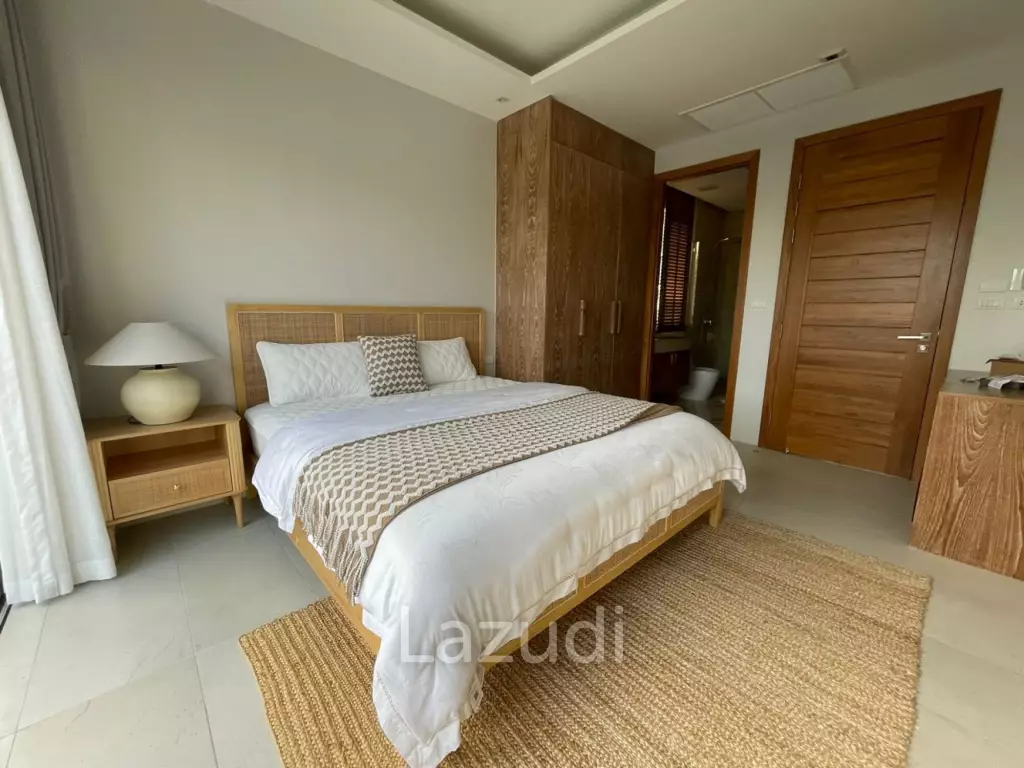 Luxury 3-Bedroom Pool Villa for Sale at Botanica Lakeside