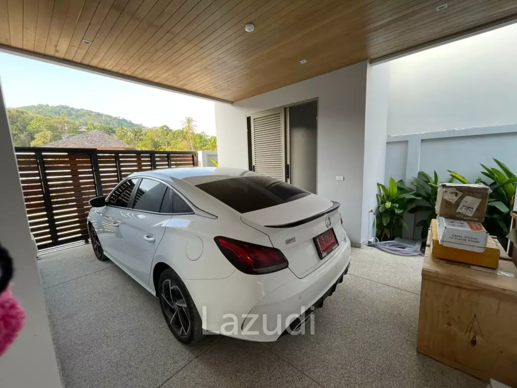 Luxury 3-Bedroom Pool Villa for Sale at Botanica Lakeside