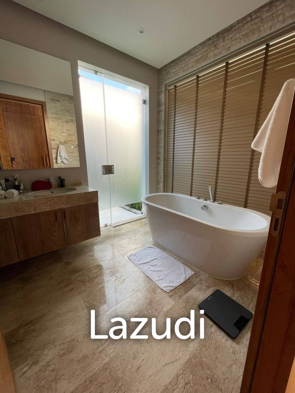 Luxury 3-Bedroom Pool Villa for Sale at Botanica Lakeside