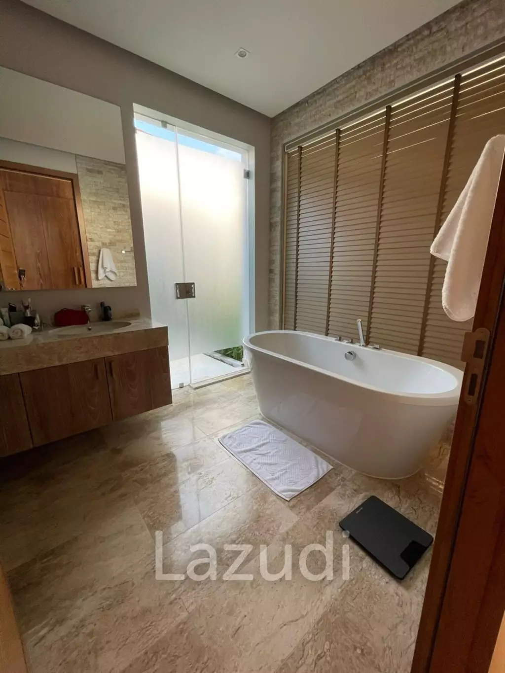 Luxury 3-Bedroom Pool Villa for Sale at Botanica Lakeside