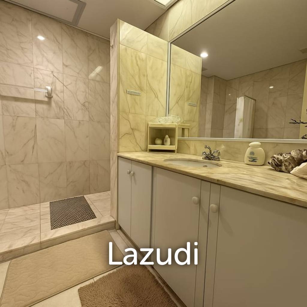 Dusit Resort Condominium: Luxury Beachfront Residence 450 sqm