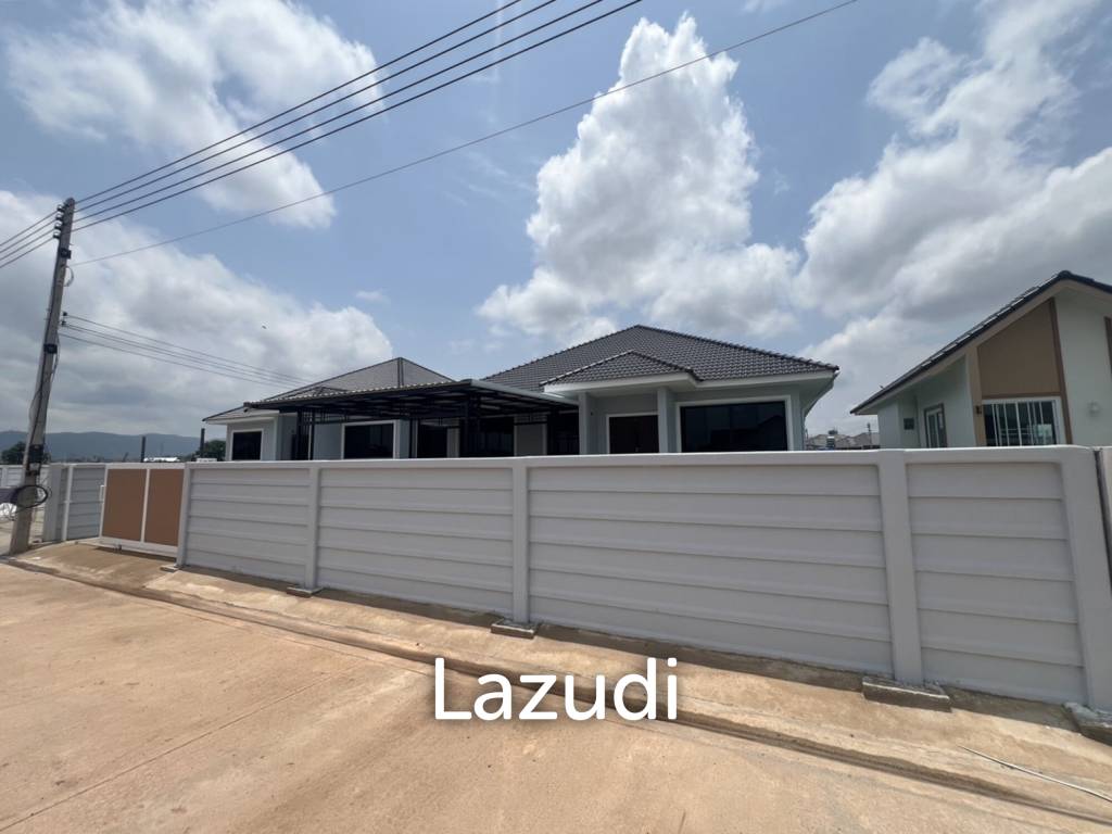 Newly built Modern House with 3 Bedrooms near city.