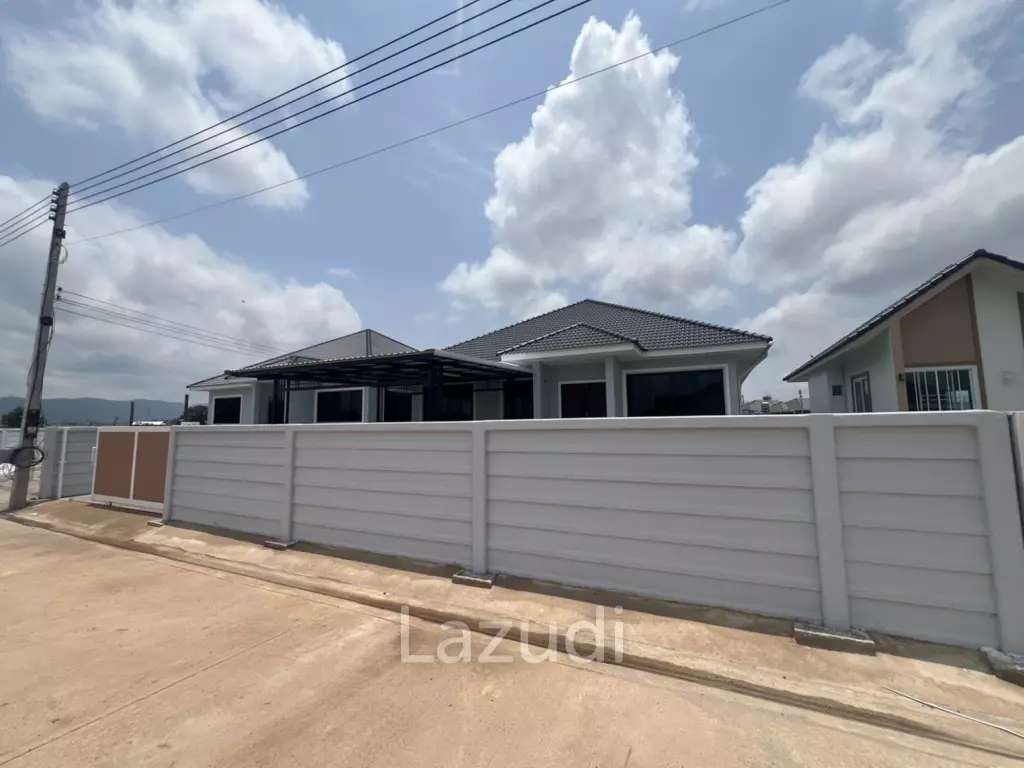 Newly built Modern House with 3 Bedrooms near city.