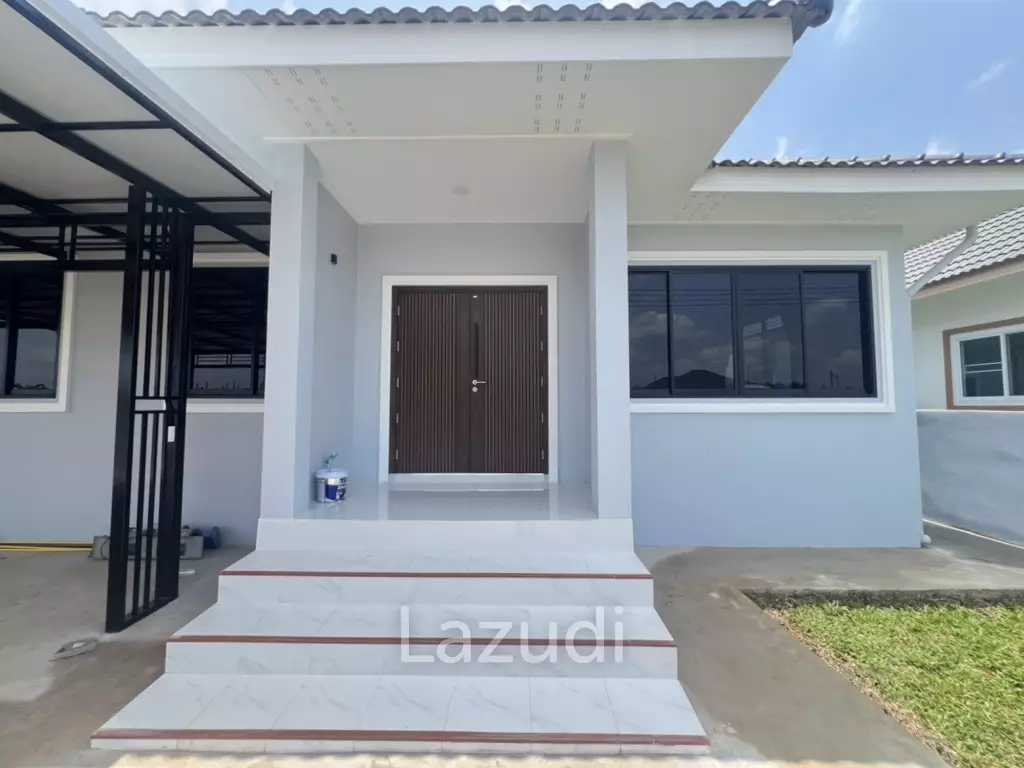 Newly built Modern House with 3 Bedrooms near city.