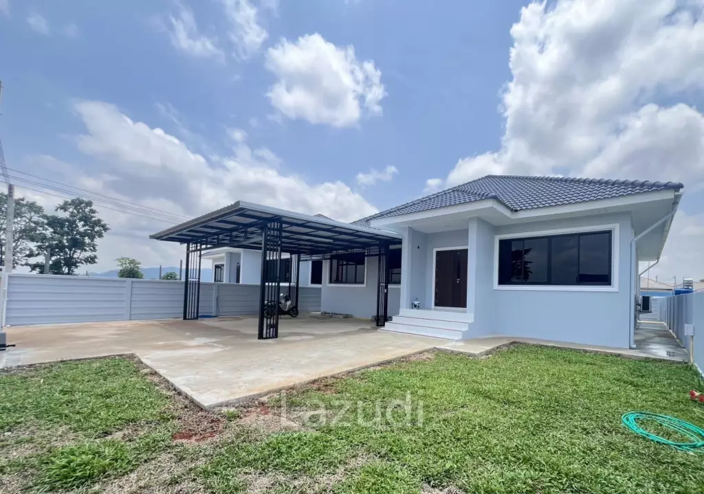 Newly built Modern House with 3 Bedrooms near city.