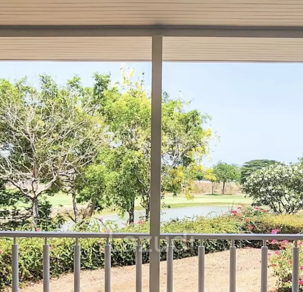 PALM HILLS  : 3 bed exclusive house in Golf course