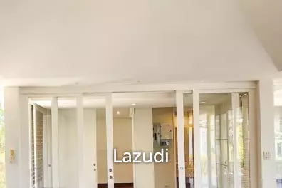 PALM HILLS  : 3 bed exclusive house in Golf course