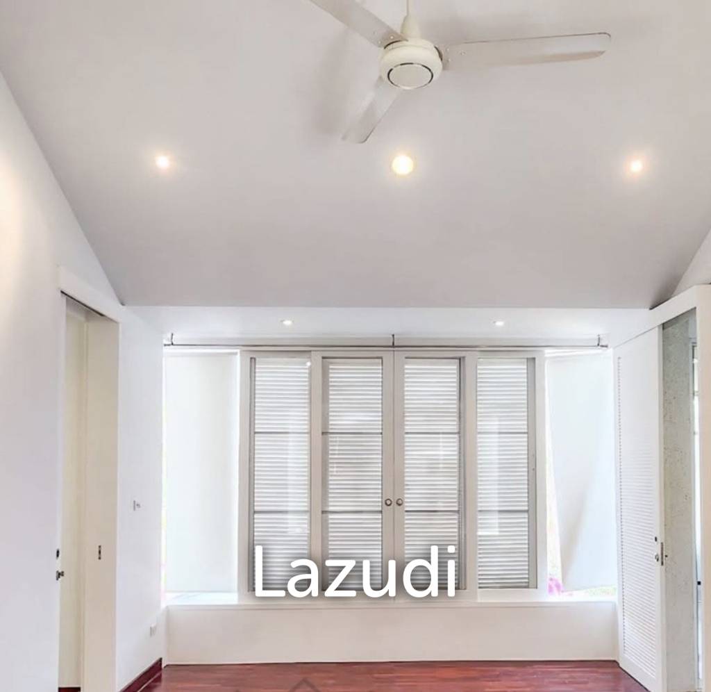 PALM HILLS  : 3 bed exclusive house in Golf course