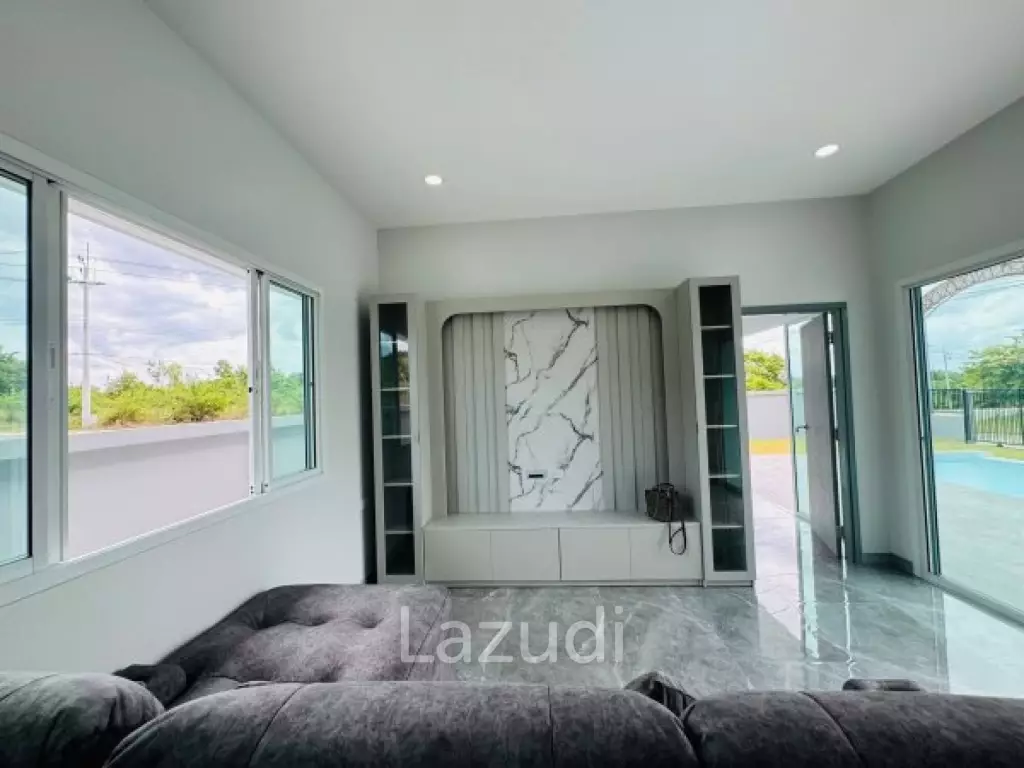 PAK NAM PRAN : 3 bed pool villa