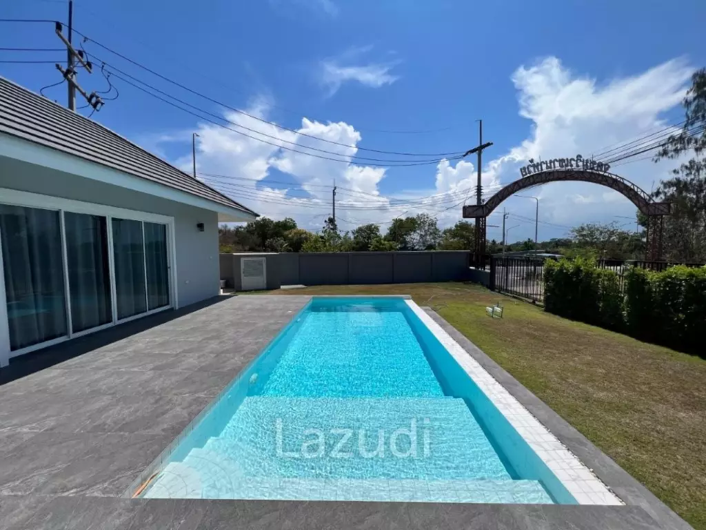PAK NAM PRAN : 3 bed pool villa