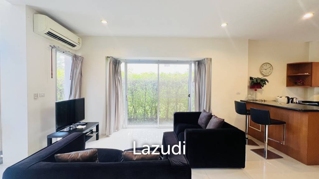 3 Storey Townhouse with Pool in Boathouse