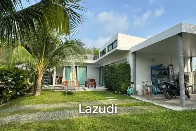 Charming 2-Bedroom Private Pool Villa with Rooftop Terrace in Mae Nam – Short drive to The Beach