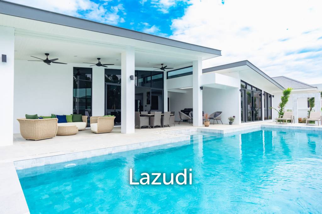 300 sqm modern pool villa in Pran Buri Moda Melody