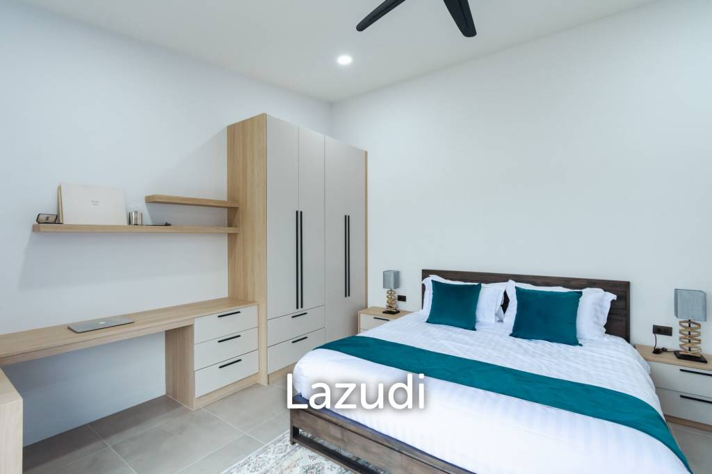 300 sqm modern pool villa in Pran Buri Moda Melody