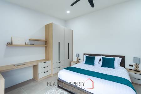 300 sqm modern pool villa in Pran Buri Moda Melody