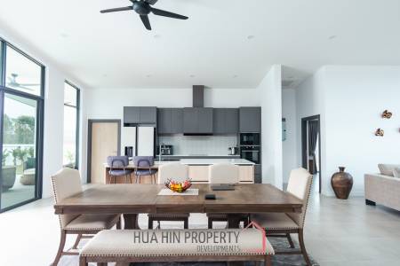 300 sqm modern pool villa in Pran Buri Moda Melody