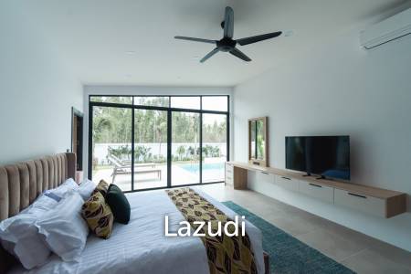 300 sqm modern pool villa in Pran Buri Moda Melody
