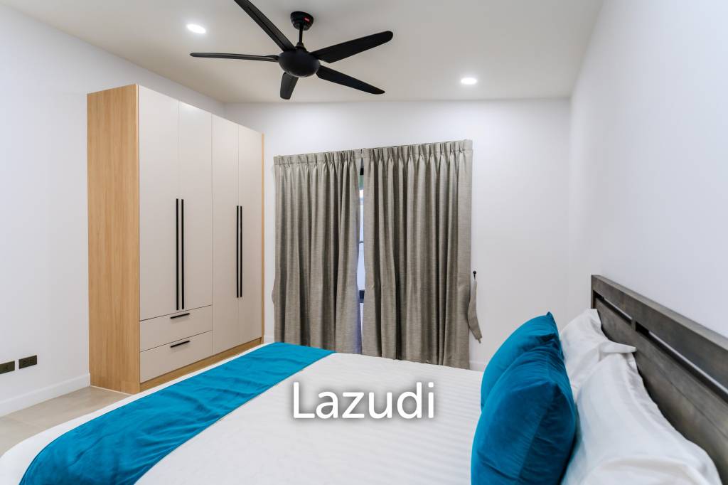 300 sqm modern pool villa in Pran Buri Moda Melody