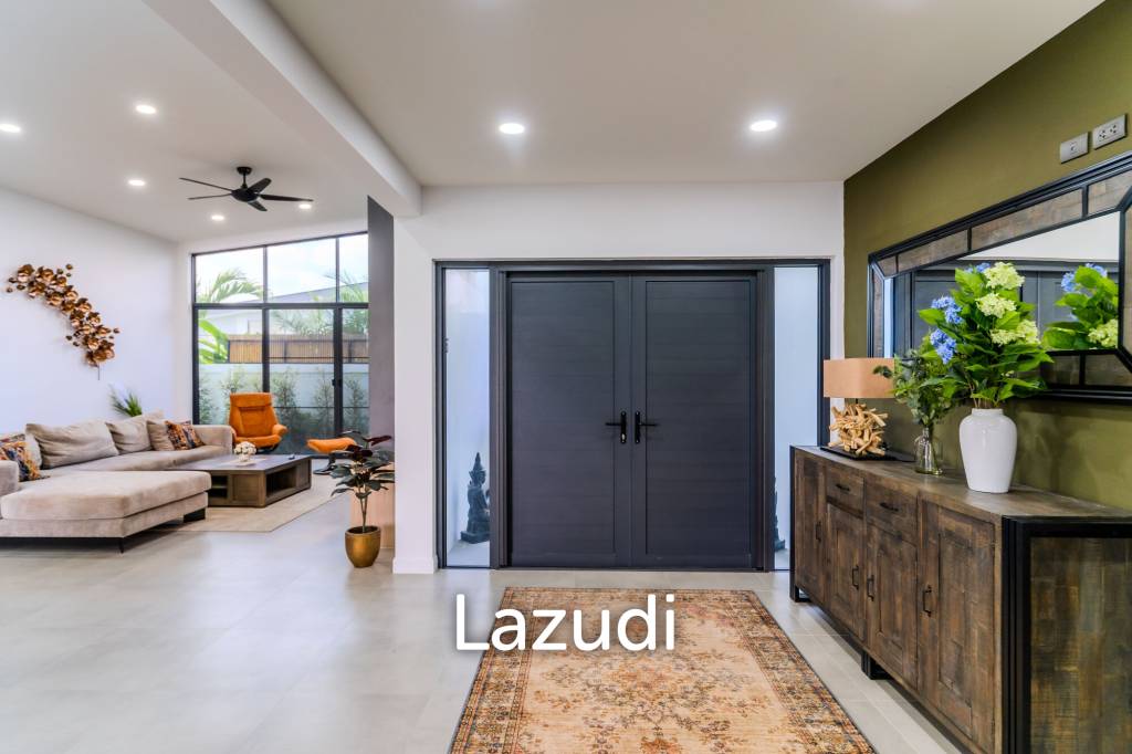 300 sqm modern pool villa in Pran Buri Moda Melody