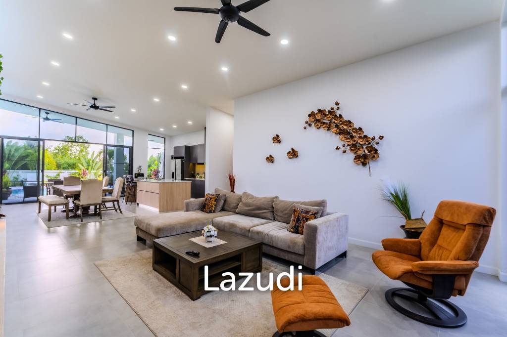 300 sqm modern pool villa in Pran Buri Moda Melody