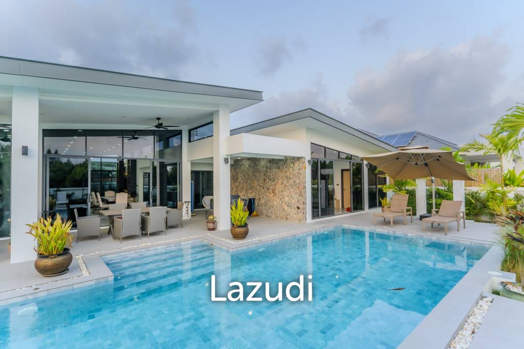 300 sqm modern pool villa in Pran Buri Moda Melody