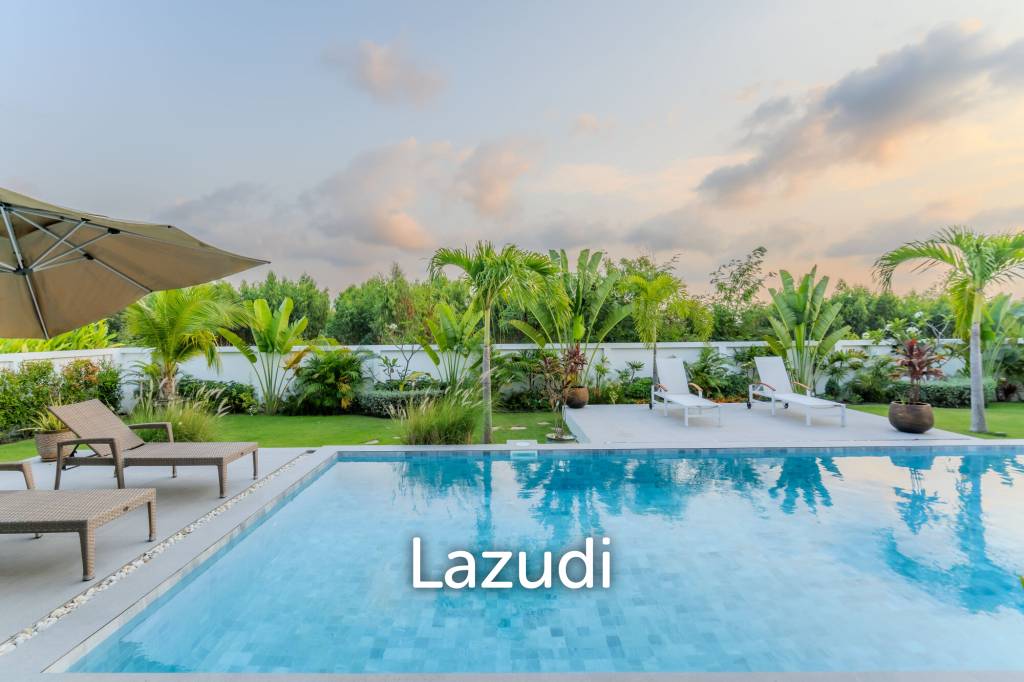 300 sqm modern pool villa in Pran Buri Moda Melody