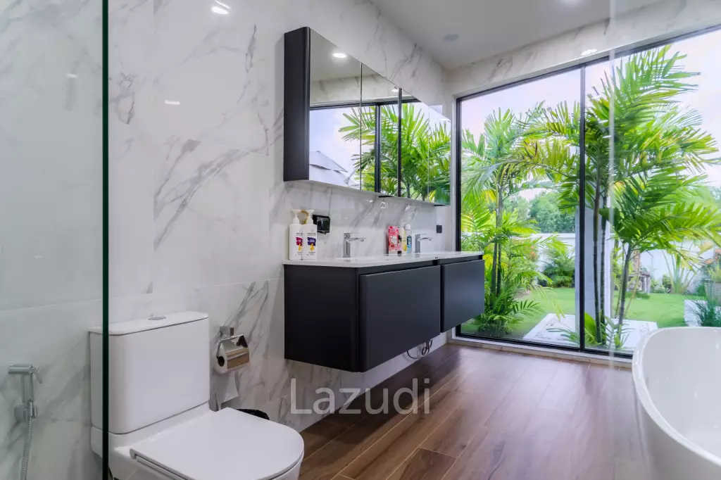 300 sqm modern pool villa in Pran Buri Moda Melody
