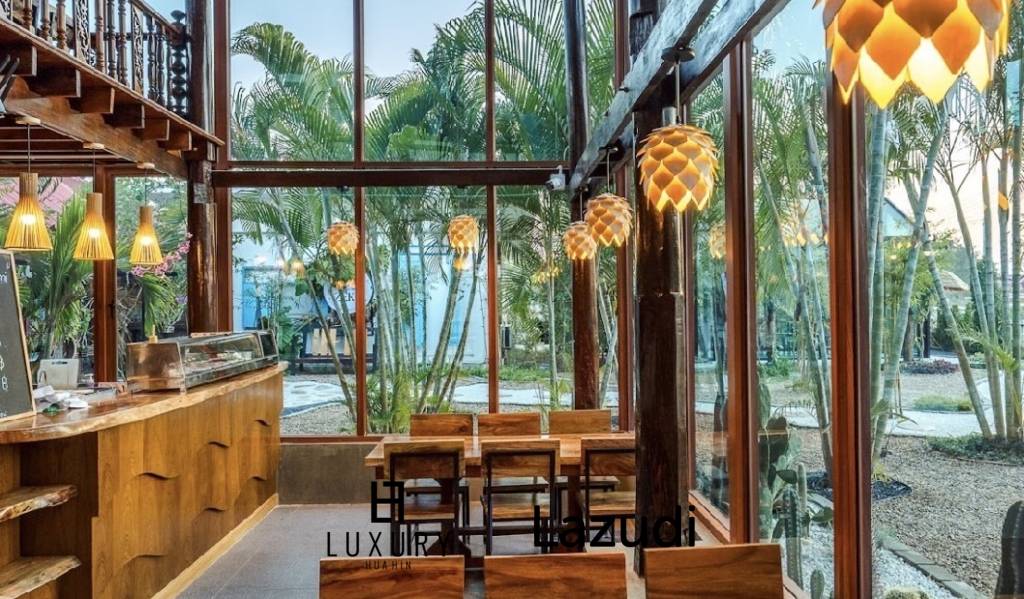 Restaurant + Bar / fort potentiel / rustique