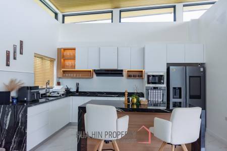 140 sqm pool villa in Moda Melody Hua Hin