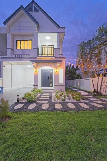 Newly Renovated 2-Storey House for Rent in Chalong