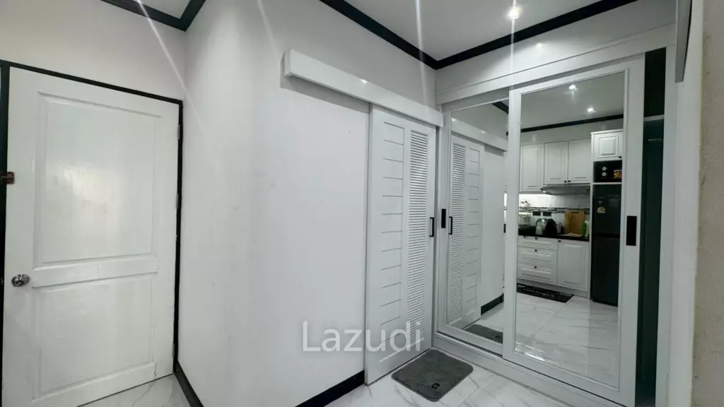 Modern Renovated Studio for Rent Baan Suan Lalana Jomtien
