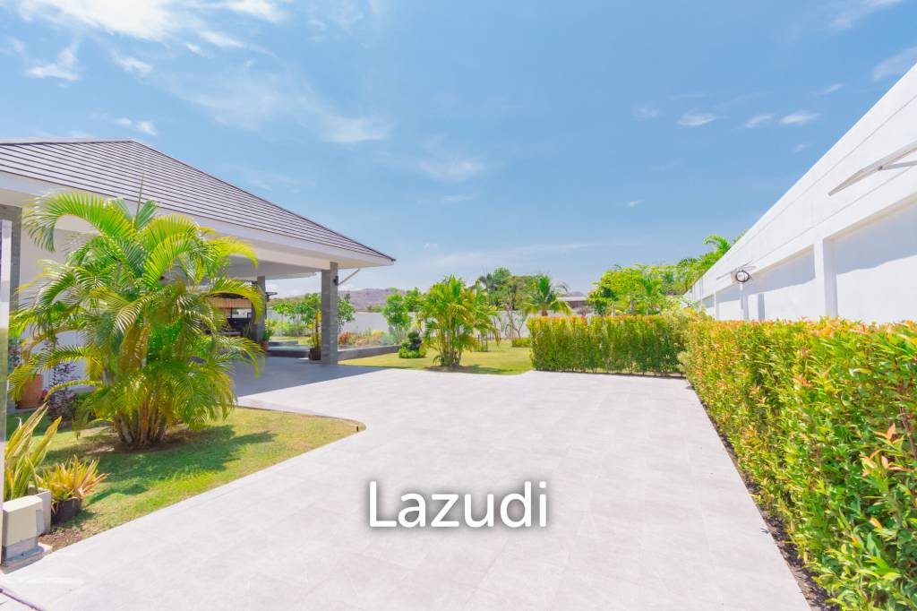 HIGHLAND VILLAS 2 : Modern 3 Bed Pool villa with big land plot