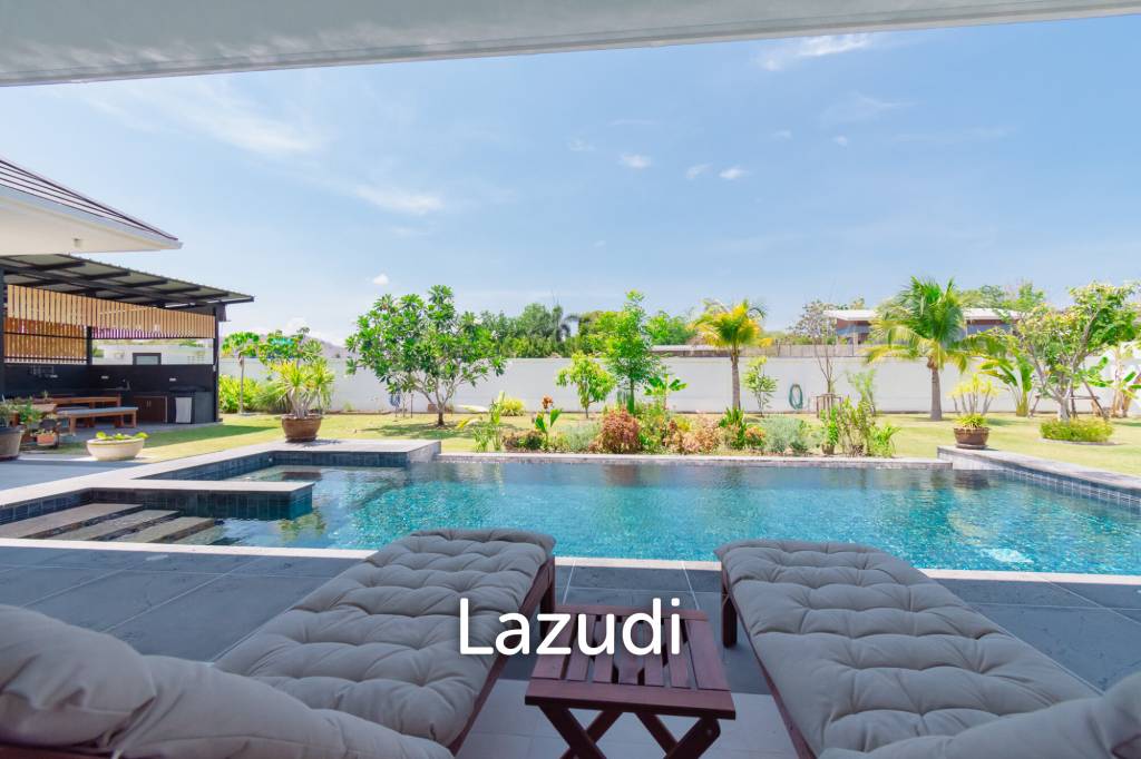 HIGHLAND VILLAS 2 : Modern 3 Bed Pool villa with big land plot