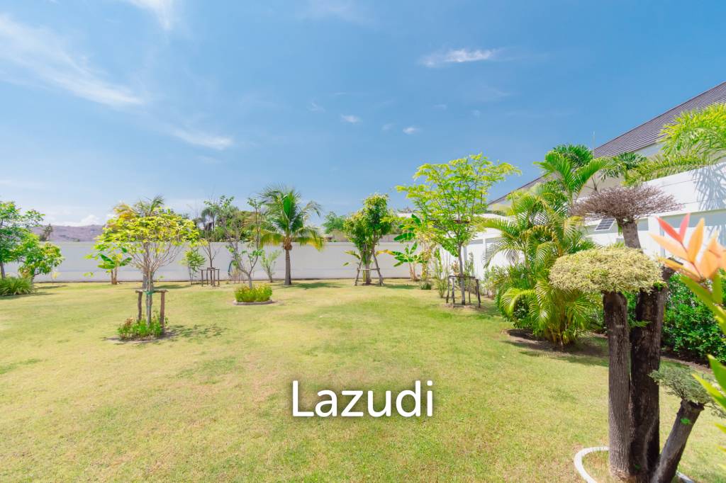 HIGHLAND VILLAS 2 : Modern 3 Bed Pool villa with big land plot