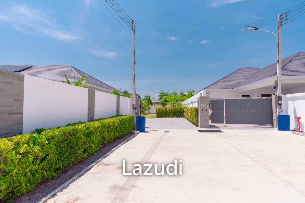 HIGHLAND VILLAS 2 : Modern 3 Bed Pool villa with big land plot