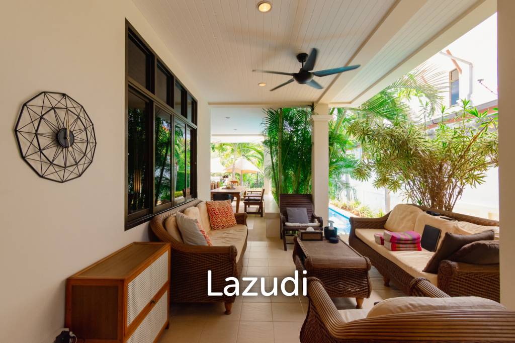 BAAN THAI BEACH VILLAGE :  2 Storey 3 Bed Pool villa near the beach
