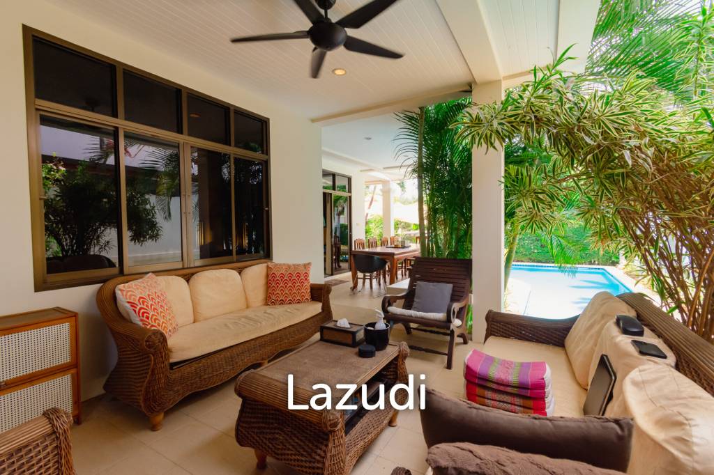BAAN THAI BEACH VILLAGE :  2 Storey 3 Bed Pool villa near the beach