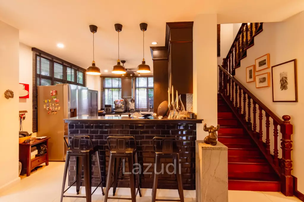 BAAN THAI BEACH VILLAGE :  2 Storey 4 Bed Pool / 3 bed + home office villa near the beach