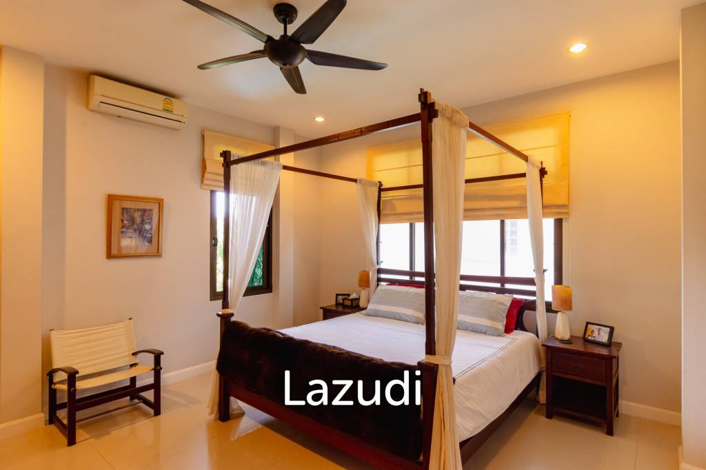 BAAN THAI BEACH VILLAGE :  2 Storey 3 Bed Pool villa near the beach