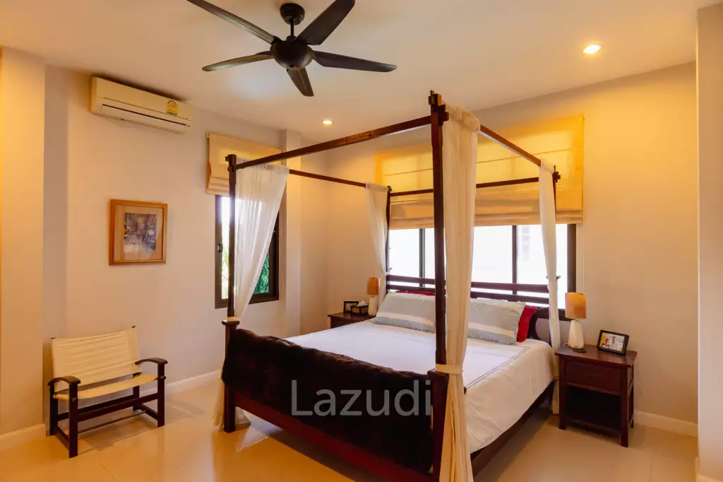 BAAN THAI BEACH VILLAGE :  2 Storey 4 Bed Pool / 3 bed + home office villa near the beach