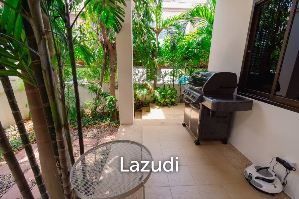 BAAN THAI BEACH VILLAGE :  2 Storey 3 Bed Pool villa near the beach