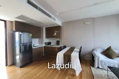 51.8 sqm high floor 1 bedroom condo at Siri at Sukhumvit Phra Khanong