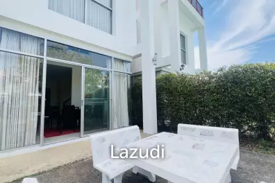 Boat House: 173 sqm modern 3-storey Townhouse