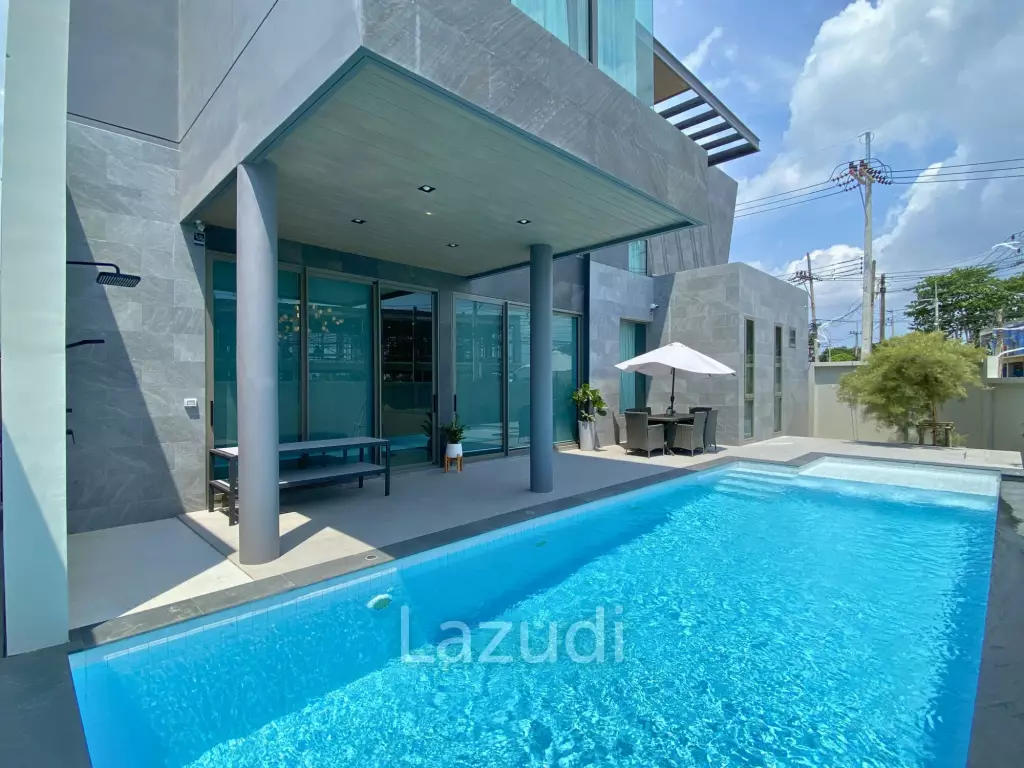 4 Bedrooms 5 Bathrooms  470 SQ.M. Chinnine Pool Villa