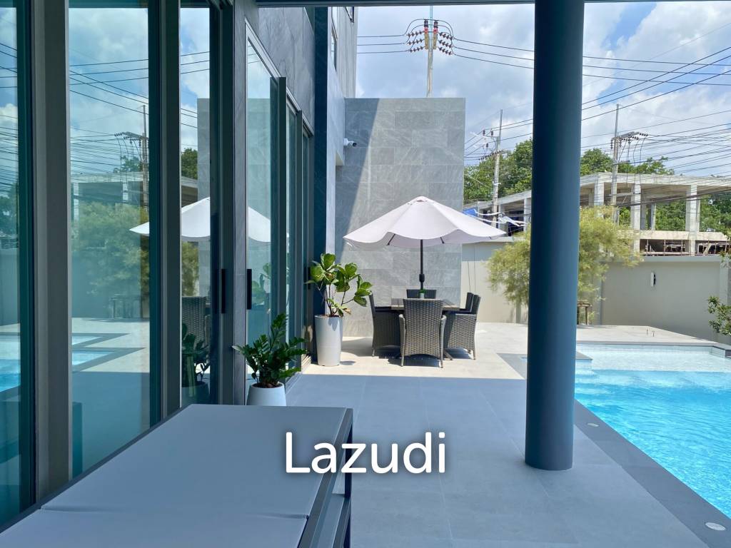 4 Bedrooms 5 Bathrooms  470 SQ.M. Chinnine Pool Villa