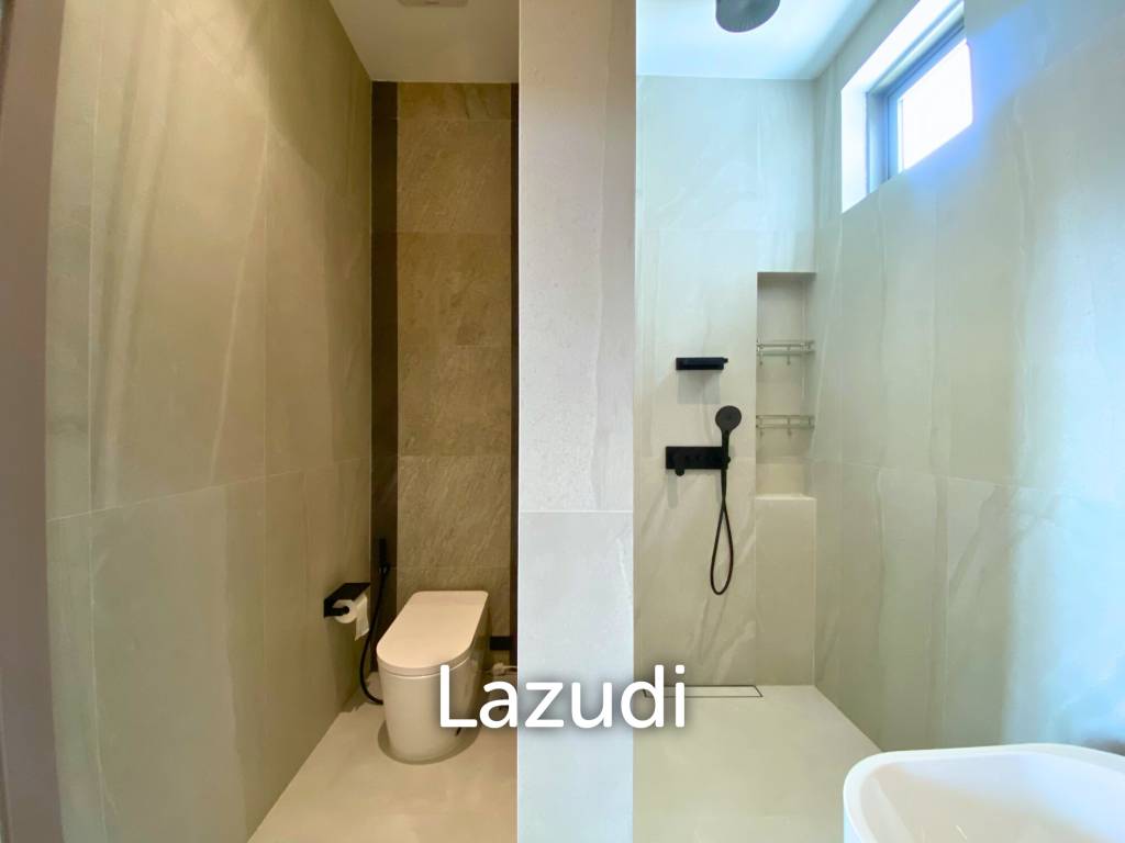 4 Bedrooms 5 Bathrooms  470 SQ.M. Chinnine Pool Villa